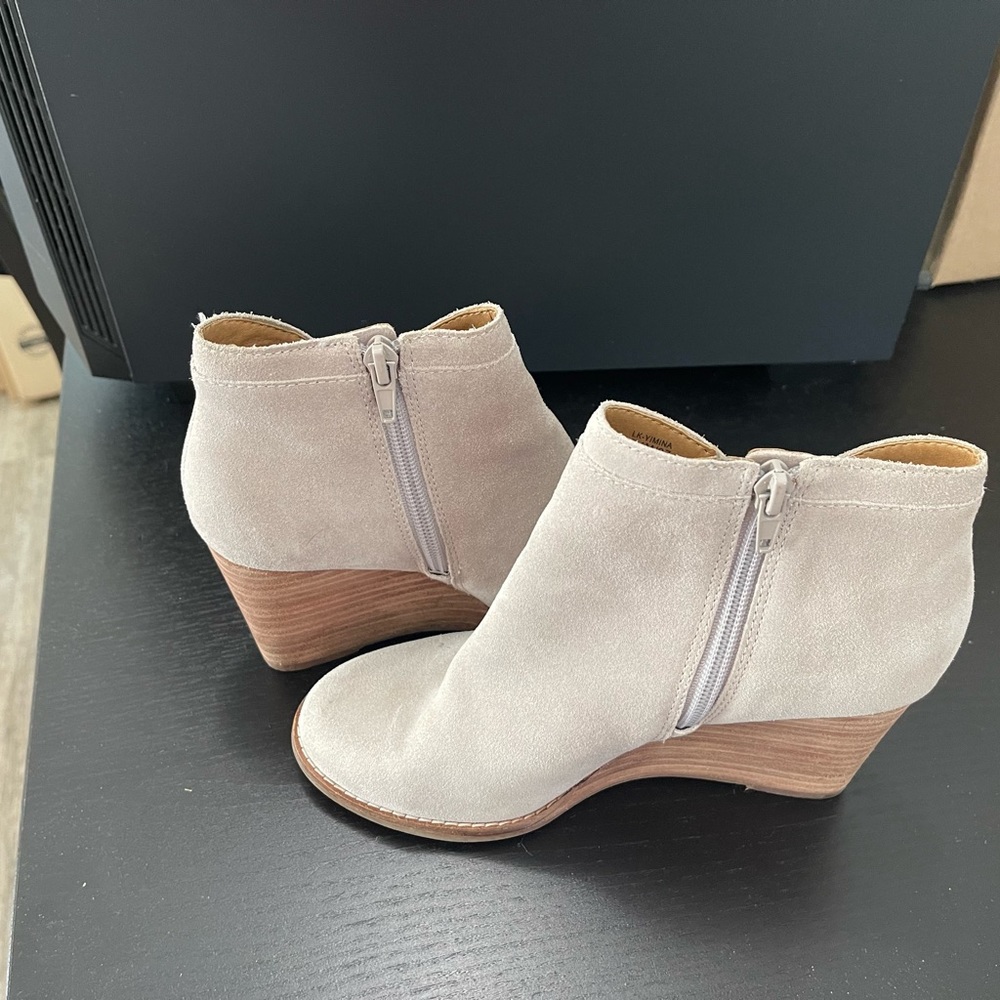 Lucky Brand Women’s Melendi Wedge Booties Dune - Size 6 1/2